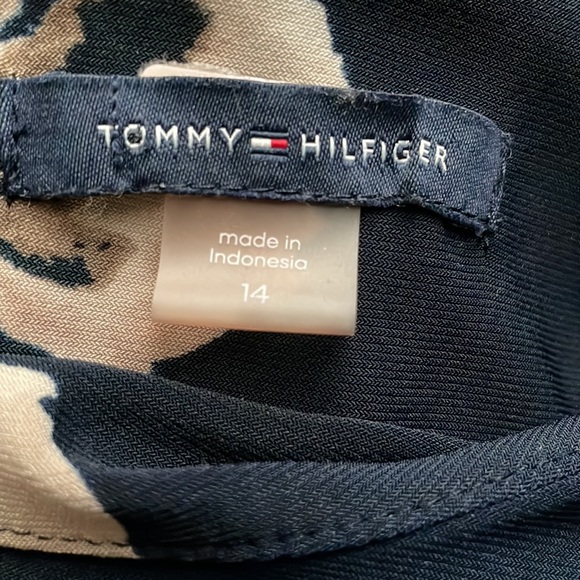 TOMMY HILFIGER FLORAL DRESS - Picture 6 of 7